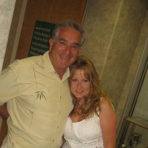 Meet your Posher, Bee